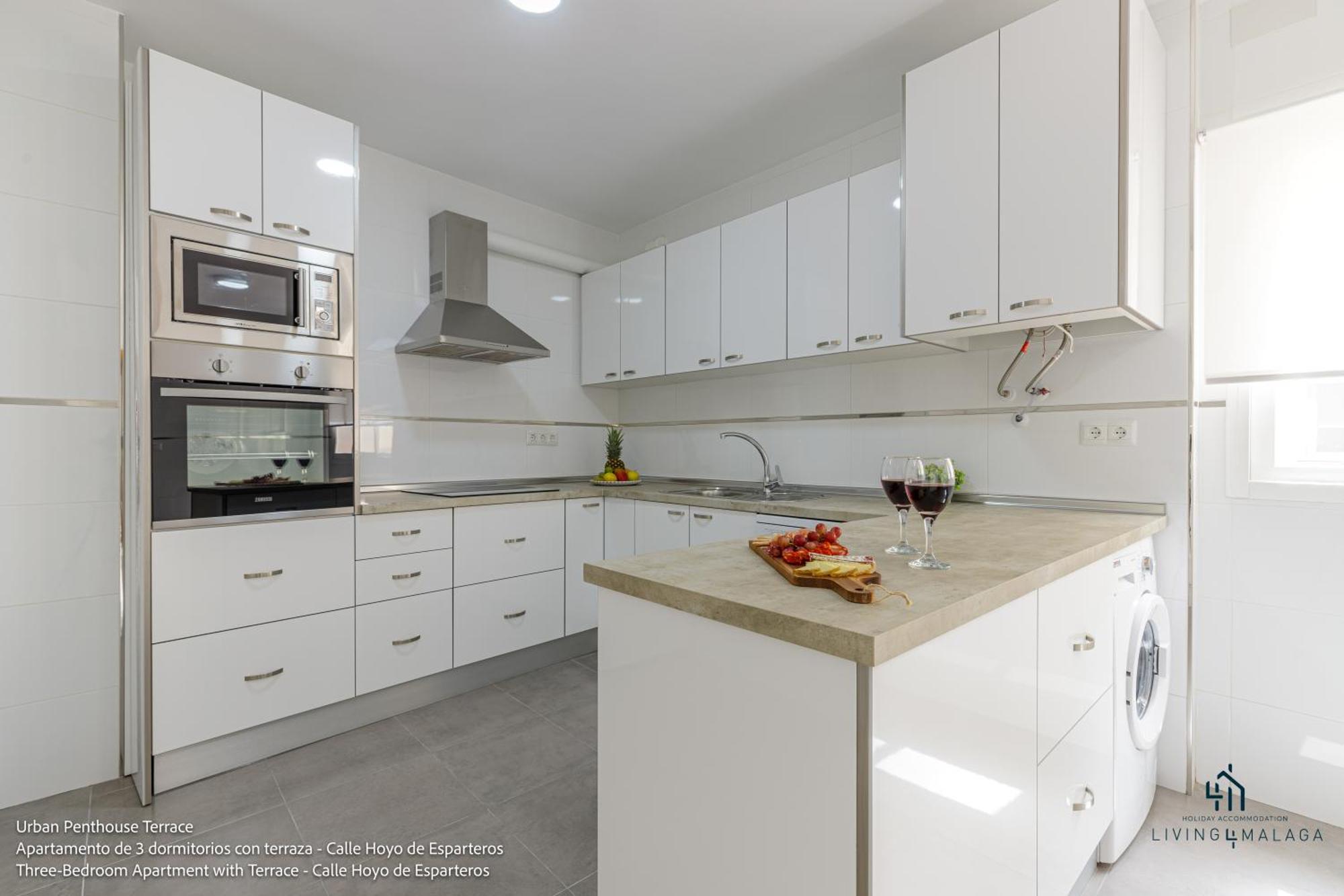 Living4Malaga Urban Apartments Екстер'єр фото